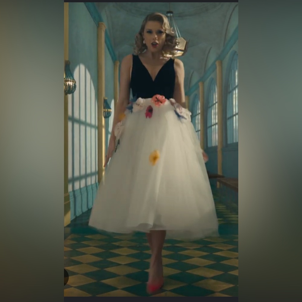 Taylor Swift “Me” replica costume skirt